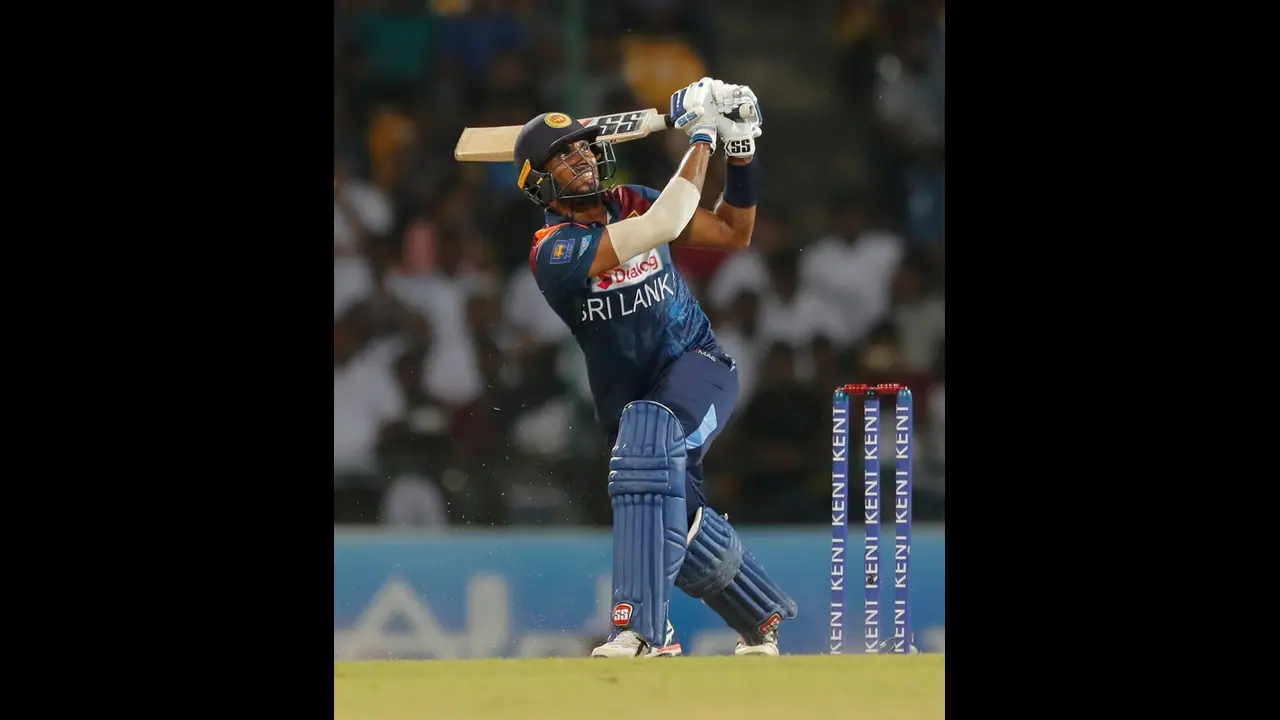 দাসুন শানাকার অনবদ্য ব্য়াটিং, তৃতীয় টি২০ ম্য়াচে ভারতকে ১৪৭ রানের টার্গেট দিল শ্রীলঙ্কা দাসুন শানাকার অনবদ্য ব্য়াটিং, তৃতীয় টি২০ ম্য়াচে ভারতকে ১৪৭ রানের টার্গেট দিল শ্রীলঙ্কা