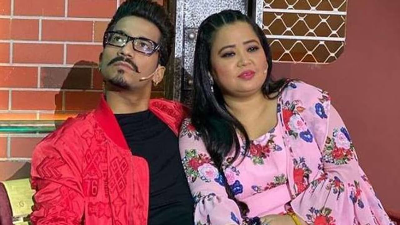 जाने क्यों Bharti Singh ने पति के स्टडी रूम का कर डाला ऐसा हाल, देखकर शॉक्ड रह गए Harsh Limbachiyaa जाने क्यों Bharti Singh ने पति के स्टडी रूम का कर डाला ऐसा हाल, देखकर शॉक्ड रह गए Harsh Limbachiyaa