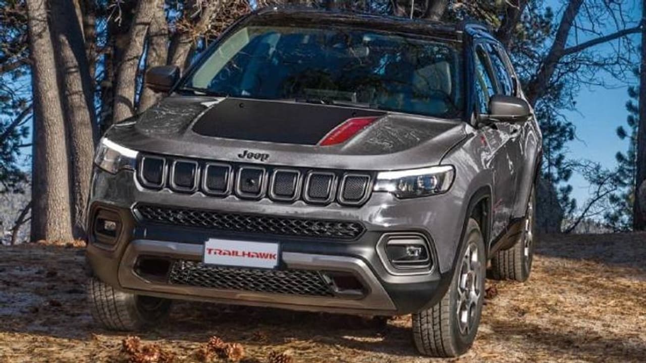 Jeep Compass Trailhawk : പുതിയ ജീപ്പ് കോപസ് ട്രെയിൽഹോക്ക് ഇന്ത്യയിൽ അവതരിപ്പിച്ചു