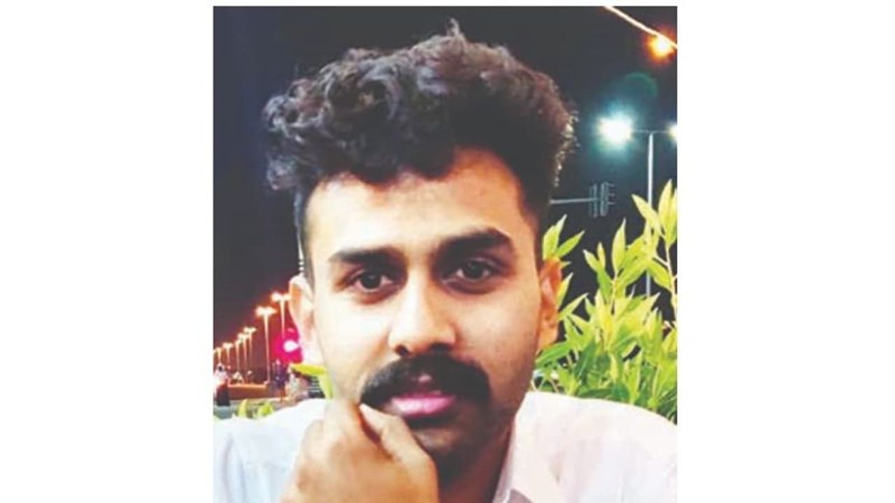 Expat Died: പ്രവാസി മലയാളി യുവാവിനെ താമസ സ്ഥലത്ത് മരിച്ച നിലയില്‍ കണ്ടെത്തി