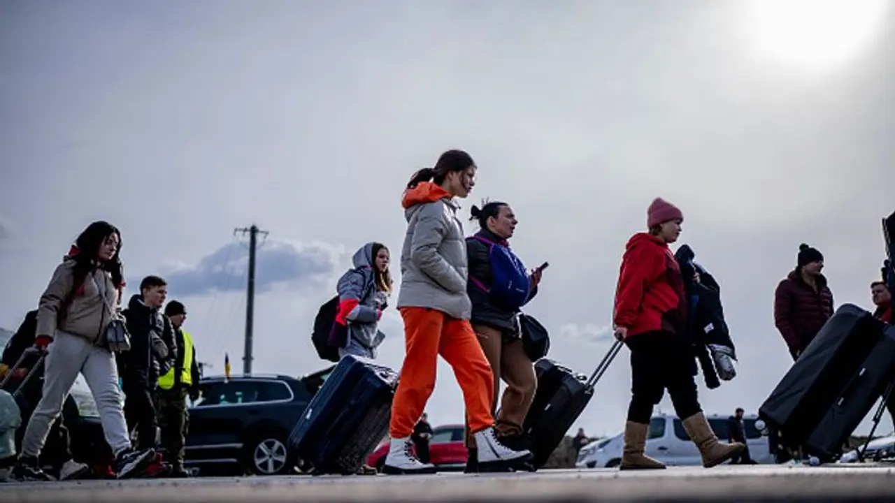 India begins last leg of Operation Ganga, asks students to reach Hungaria City Centre