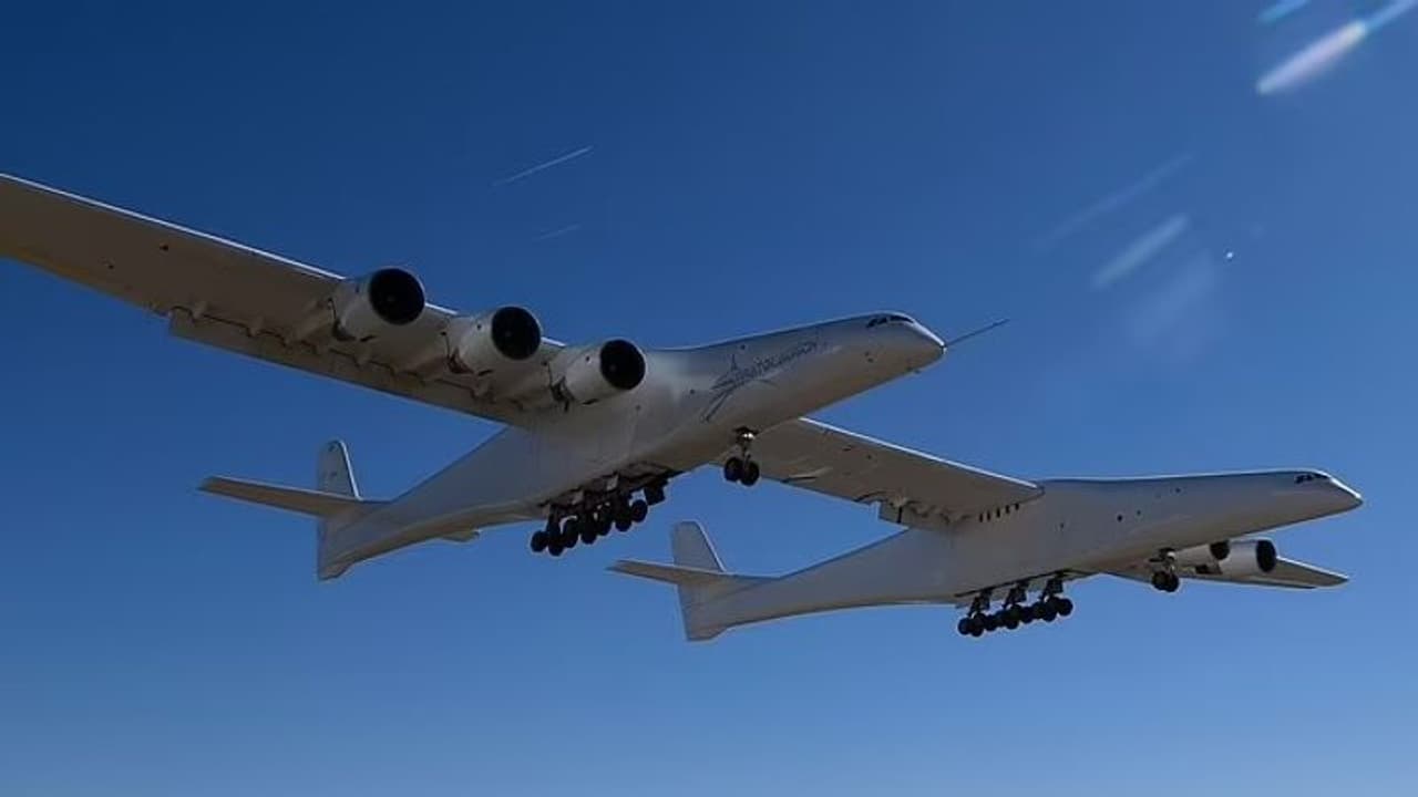 world's biggest airplane : ലോകത്തിലെ ഏറ്റവും വലിയ വിമാനം വീണ്ടും കുതിക്കുന്നു