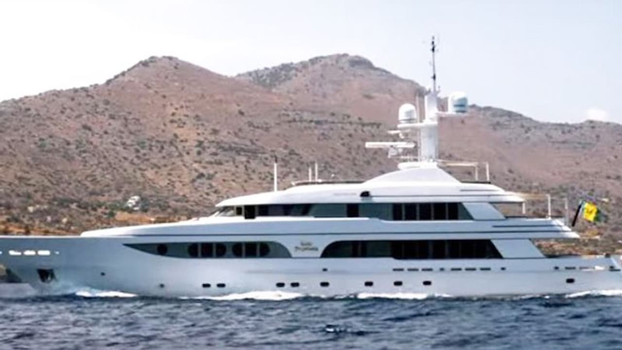 Upset, devastated Ukrainian man tries to sink his Russian boss' $7 mn yacht