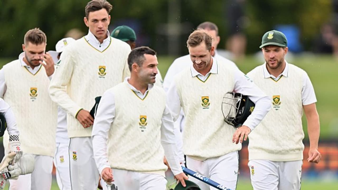 2வது டெஸ்ட்டிலும் வெஸ்ட் இண்டீஸை வீழ்த்தி ஒயிட்வாஷ் செய்து தொடரை வென்றது தென்னாப்பிரிக்கா 