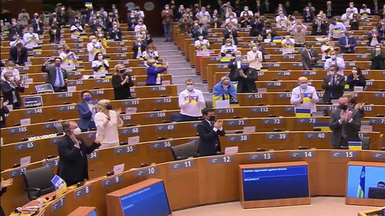 Emotional EU Parliament gives Ukraine President Zelensky standing ovation