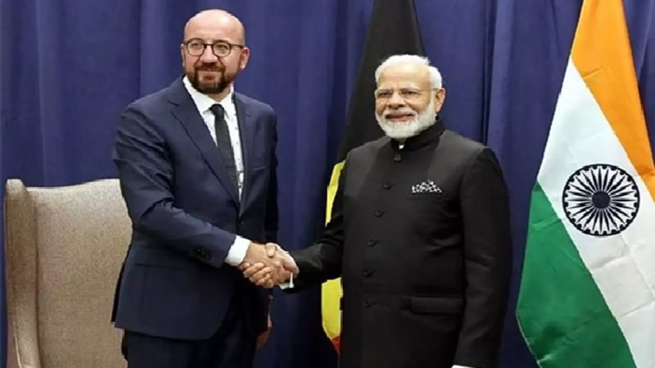 இந்தியர்களை மீட்க நாங்கள் உதவி செய்கிறோம்... உறுதி அளித்தது ஐரோப்பிய ஒன்றியம்!! இந்தியர்களை மீட்க நாங்கள் உதவி செய்கிறோம்... உறுதி அளித்தது ஐரோப்பிய ஒன்றியம்!!