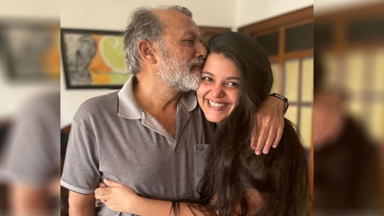 Pankaj Kapoor की बेटी सना कपूर इस सीनियर एक्टर की बनने जा रही हैं बहू, इस दिन बजेगी शाहिद कपूर के घर शहनाई Pankaj Kapoor की बेटी सना कपूर इस सीनियर एक्टर की बनने जा रही हैं बहू, इस दिन बजेगी शाहिद कपूर के घर शहनाई
