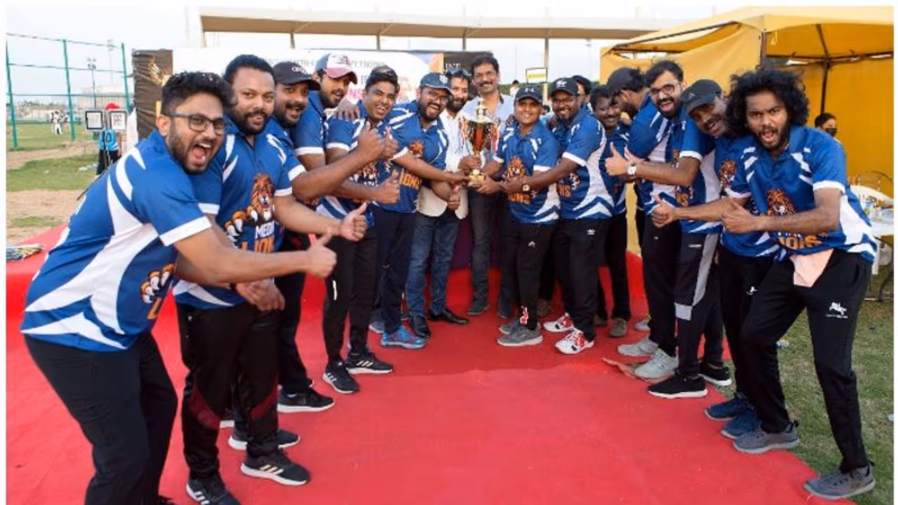 Cricket : യാക്കോബ്സ് വെൽത്തി ഹോസ്പിറ്റാലിറ്റി ട്രോഫി ക്രിക്കറ്റ് ചാമ്പ്യൻഷിപ്പിൽ മീഡിയ ലയൺസ് ജേതാക്കള് Cricket : യാക്കോബ്സ് വെൽത്തി ഹോസ്പിറ്റാലിറ്റി ട്രോഫി ക്രിക്കറ്റ് ചാമ്പ്യൻഷിപ്പിൽ മീഡിയ ലയൺസ് ജേതാക്കള്