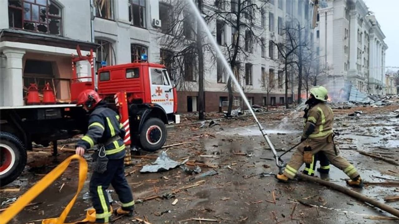 Ukraine Russia War: மீட்பு நடவடிக்கைகளுக்கு உதவ வேண்டும்... செஞ்சிலுவை சங்கத்தினர் கோரிக்கை!! Ukraine Russia War: மீட்பு நடவடிக்கைகளுக்கு உதவ வேண்டும்... செஞ்சிலுவை சங்கத்தினர் கோரிக்கை!!