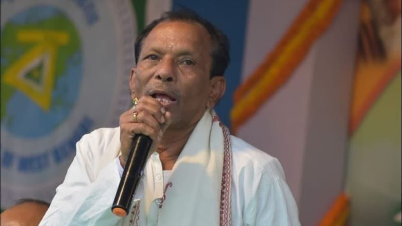 পুরভোটে জয়ের আনন্দে ভাটা, খেজুরি বিস্ফোরণকাণ্ডে অখিল গিরিকে তলব এনআইএ র পুরভোটে জয়ের আনন্দে ভাটা, খেজুরি বিস্ফোরণকাণ্ডে অখিল গিরিকে তলব এনআইএ র