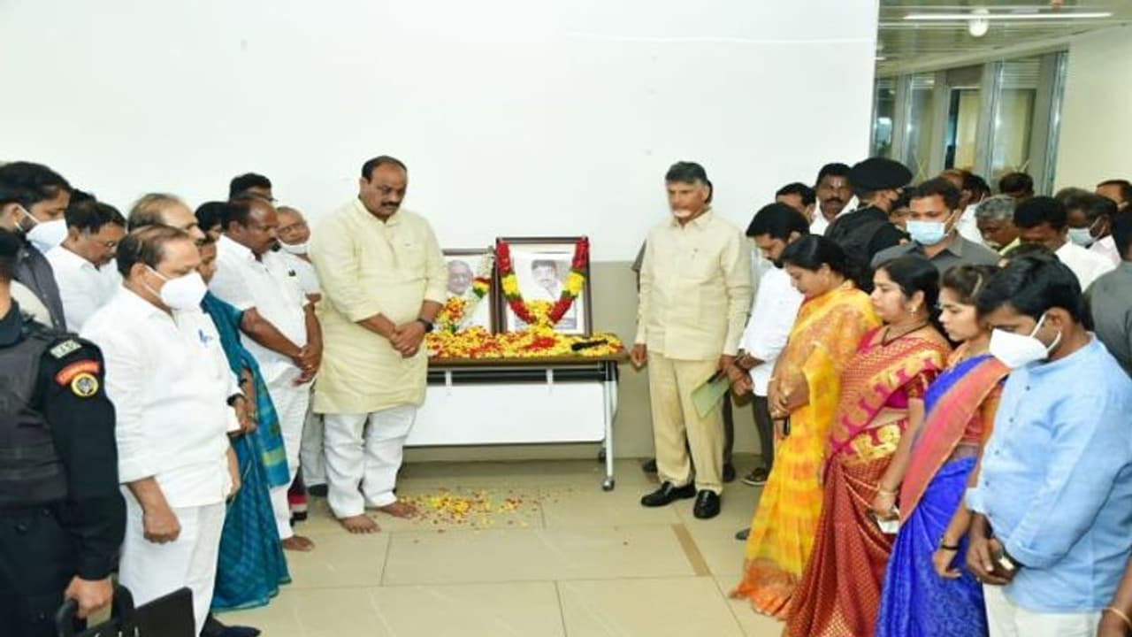 టిడిపిలో మరో విషాదం... పార్టీ కేంద్ర కార్యాలయ ఆహ్వాన కమిటీ కన్వీనర్ మృతి టిడిపిలో మరో విషాదం... పార్టీ కేంద్ర కార్యాలయ ఆహ్వాన కమిటీ కన్వీనర్ మృతి