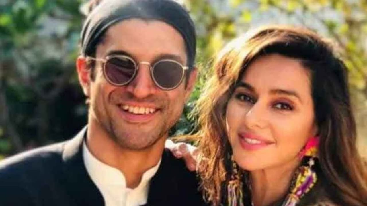 বিয়ের দিন কয়েকের মধ্যেই ইনস্টা থেকে 'মিসেস আখতার' মুছলেন শিবানী, হঠাৎ কী হল ফারহান ঘরনির বিয়ের দিন কয়েকের মধ্যেই ইনস্টা থেকে 'মিসেস আখতার' মুছলেন শিবানী, হঠাৎ কী হল ফারহান ঘরনির