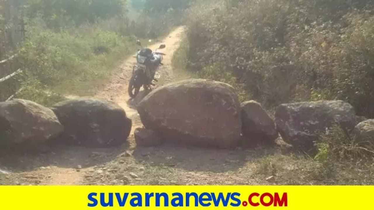 ಚುನಾವಣೆಯಲ್ಲಿ ಸೋಲು.. ಗ್ರಾಮಕ್ಕೆ ಬರುವ ದಾರಿಯನ್ನೇ ಮುಚ್ಚಿದ ವ್ಯಕ್ತಿ