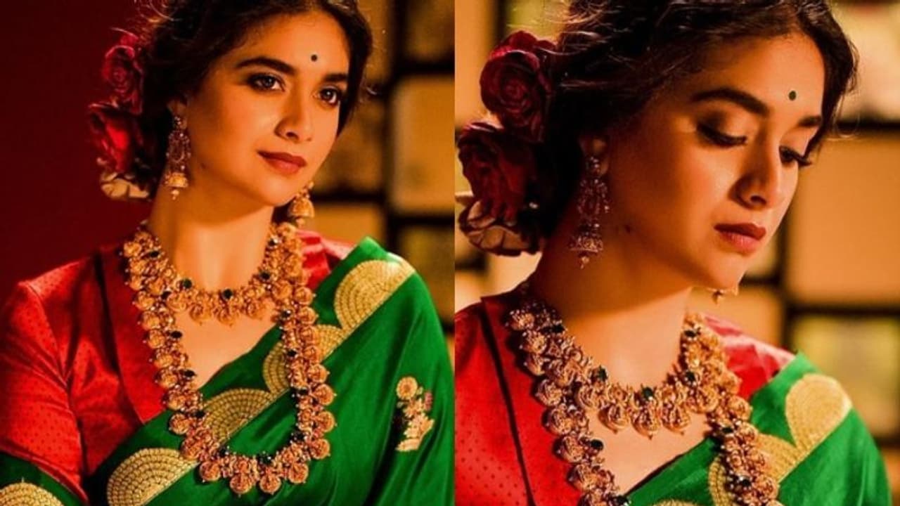 Keerthy Suresh : 'വിന്റേജ് ലവ്', ഫോട്ടോഷൂട്ട് പങ്കുവെച്ച് കീര്ത്തി സുരേഷ് Keerthy Suresh : 'വിന്റേജ് ലവ്', ഫോട്ടോഷൂട്ട് പങ്കുവെച്ച് കീര്ത്തി സുരേഷ്