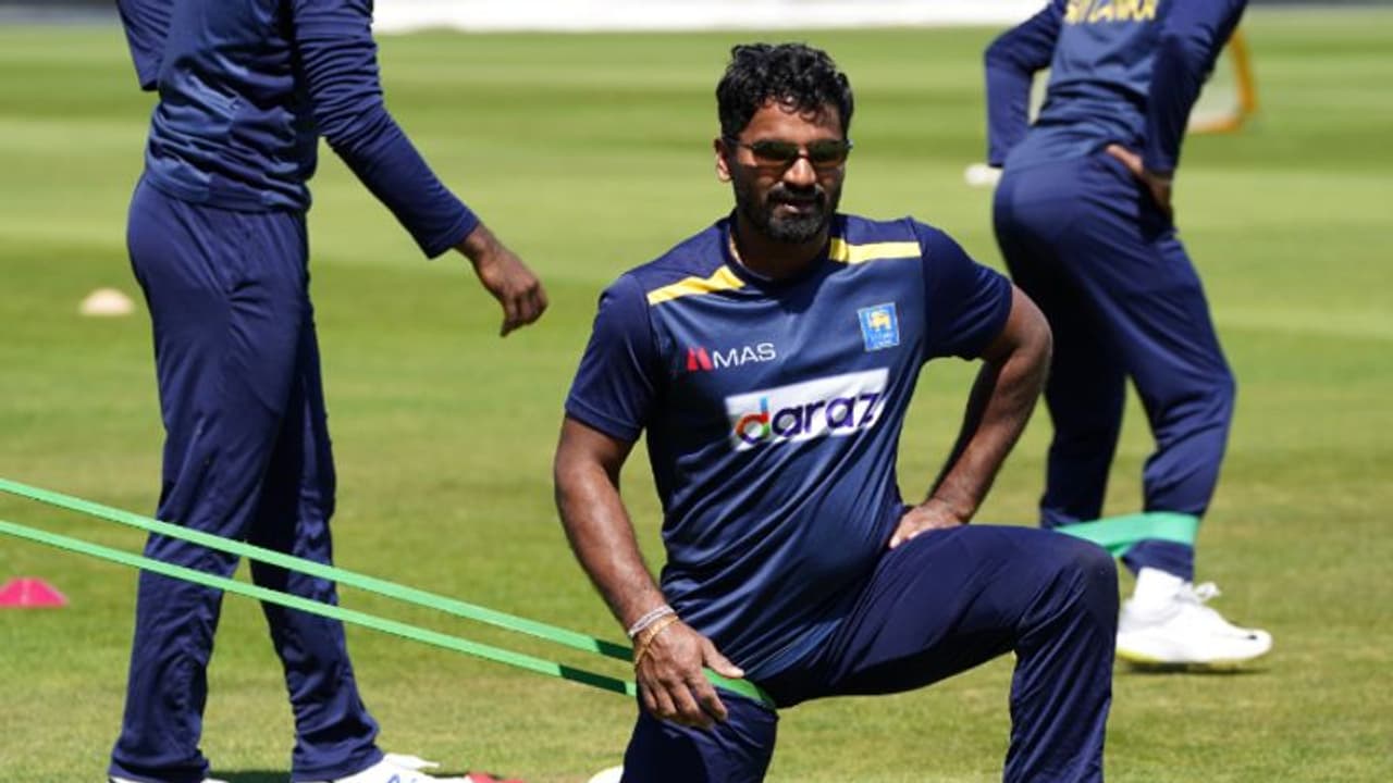 Virat Kohli’s 100th Test : അവര്ക്കുള്ള പ്ലാന് തയ്യാര്; ടീം ഇന്ത്യക്ക് മുന്നറിയിപ്പുമായി ദിമുത് കരുണരത്നെ Virat Kohli’s 100th Test : അവര്ക്കുള്ള പ്ലാന് തയ്യാര്; ടീം ഇന്ത്യക്ക് മുന്നറിയിപ്പുമായി ദിമുത് കരുണരത്നെ