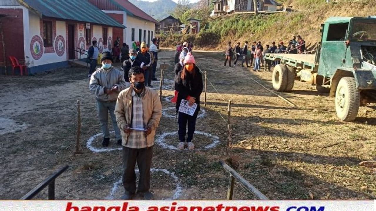 মণিপুরে বড় ফ্যাক্টর হতে পারে আফস্পা, জোর লড়াই বিজেপি কংগ্রেসের মণিপুরে বড় ফ্যাক্টর হতে পারে আফস্পা, জোর লড়াই বিজেপি কংগ্রেসের