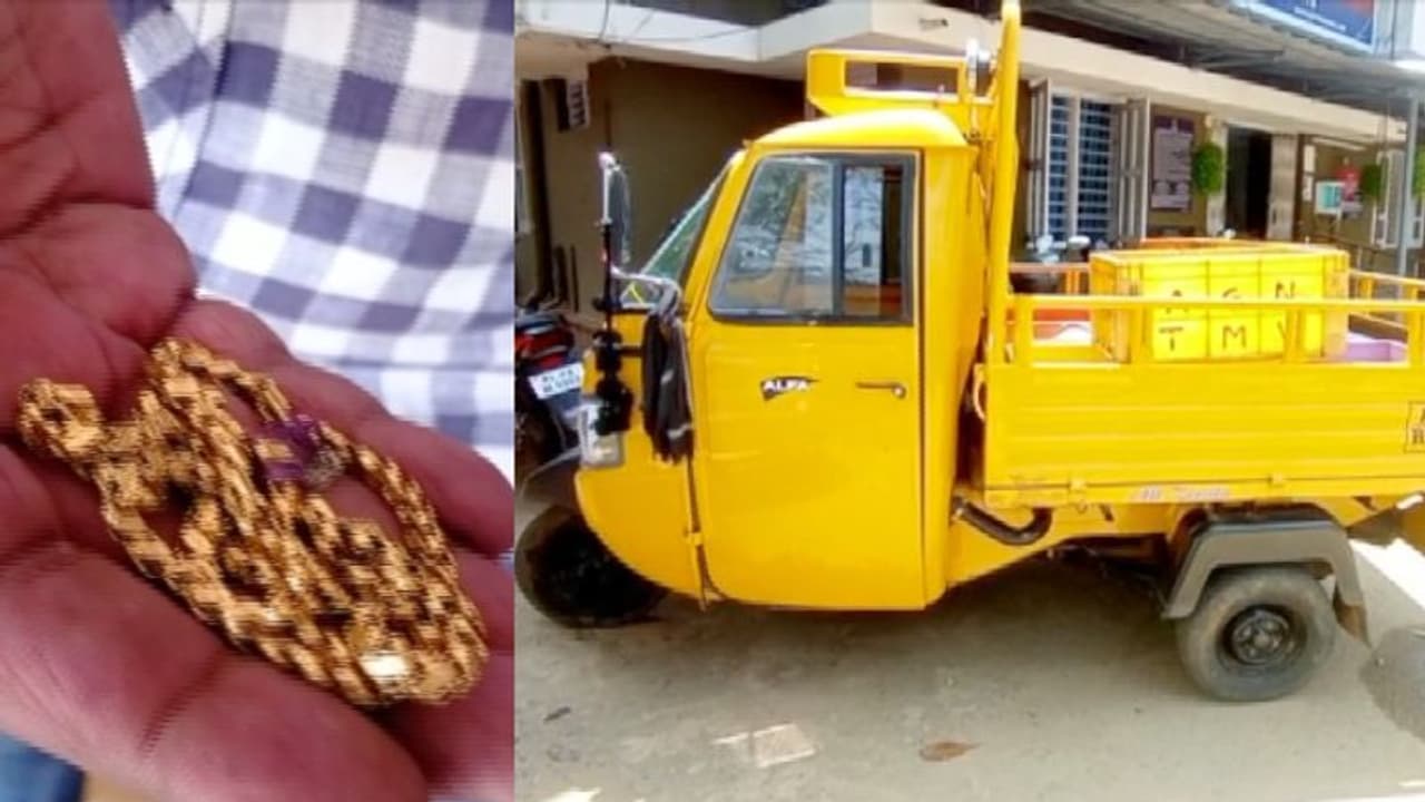 മീന് വില്പനയുടെ മറവില് വയോധികയെ ആക്രമിച്ച് മോഷണശ്രമം; കൊല്ലത്ത് യുവാക്കള് പിടിയില് മീന് വില്പനയുടെ മറവില് വയോധികയെ ആക്രമിച്ച് മോഷണശ്രമം; കൊല്ലത്ത് യുവാക്കള് പിടിയില്