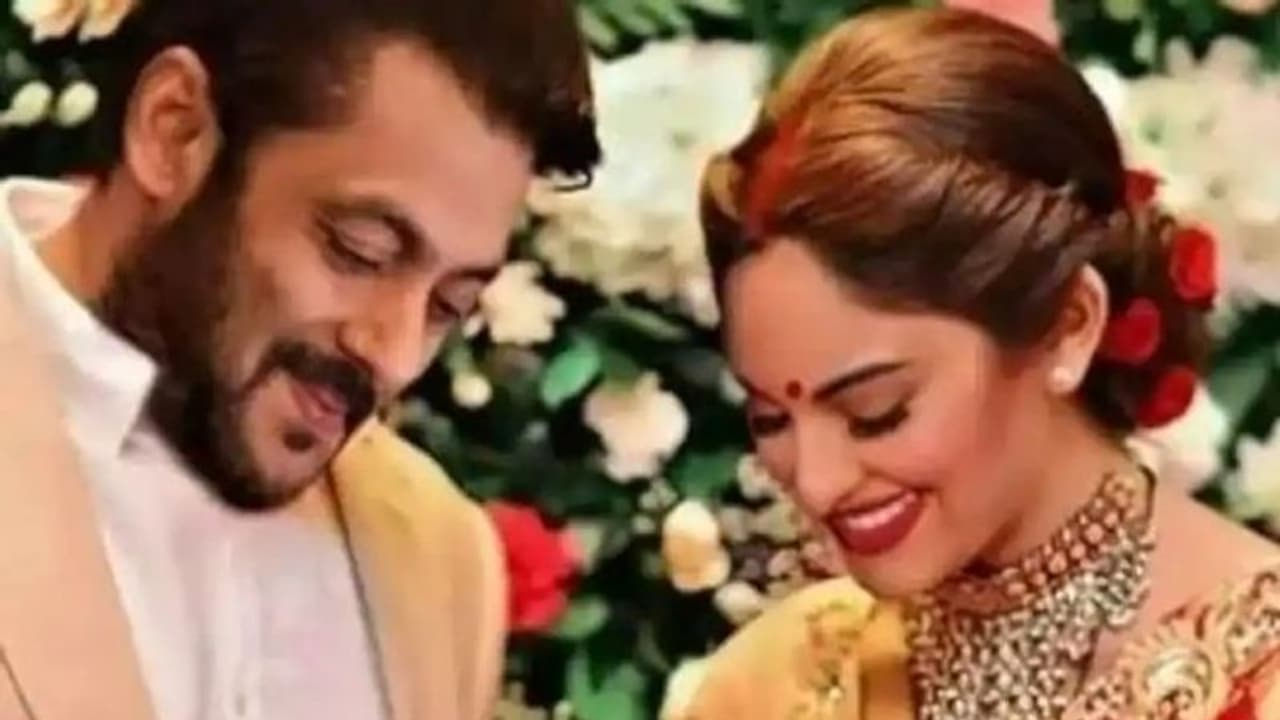 Sonakshi Sinha reacts: సల్మాన్ ఖాన్ తో పెళ్లి వార్తలపై స్పందించిన సోనాక్షీ సిన్హా...