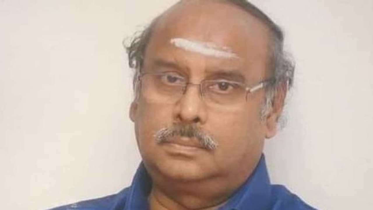 பிராமணர்கள் எனக்கு கொலை மிரட்டல் விடுறாங்க.. கதறும் ராம சுப்ரமணியன். பிராமணர்கள் எனக்கு கொலை மிரட்டல் விடுறாங்க.. கதறும் ராம சுப்ரமணியன்.