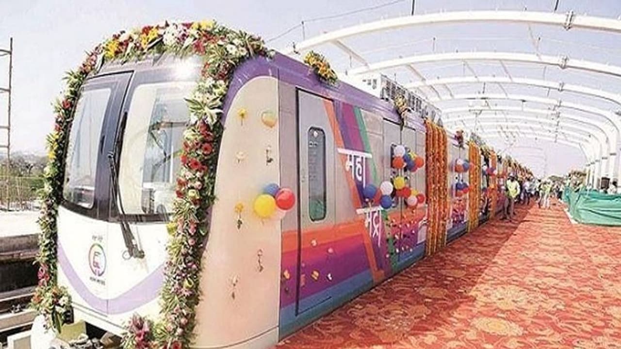 जानिए क्या है पुणे मेट्रो प्रोजेक्ट, जिसका पीएम मोदी रविवार को करेंगे शुभारंभ, किराये से सफर तक पूरी डिटेल्स जानिए क्या है पुणे मेट्रो प्रोजेक्ट, जिसका पीएम मोदी रविवार को करेंगे शुभारंभ, किराये से सफर तक पूरी डिटेल्स