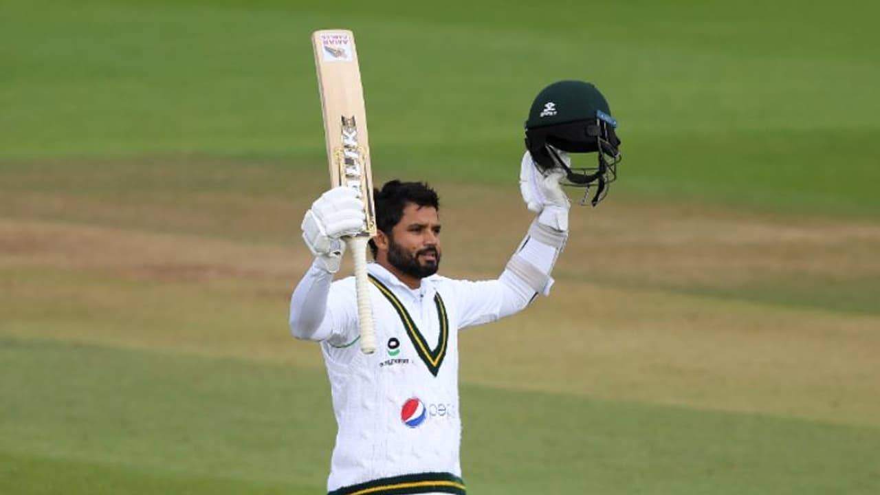 రిటైర్మెంట్ ప్రకటించిన పాక్ క్రికెటర్ అజర్ ఆలీ... ఇంగ్లాండ్తో జరిగే మూడో టెస్టుతో క్రికెట్కి గుడ్బై... రిటైర్మెంట్ ప్రకటించిన పాక్ క్రికెటర్ అజర్ ఆలీ... ఇంగ్లాండ్తో జరిగే మూడో టెస్టుతో క్రికెట్కి గుడ్బై...