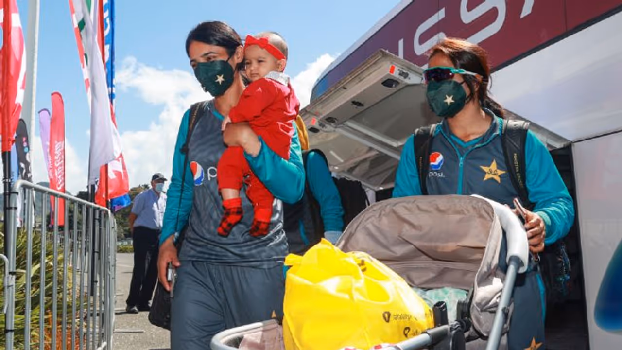 Women's WC 2022: India bowled over by Bismah's daughter after win against Pakistan Women's WC 2022: India bowled over by Bismah's daughter after win against Pakistan