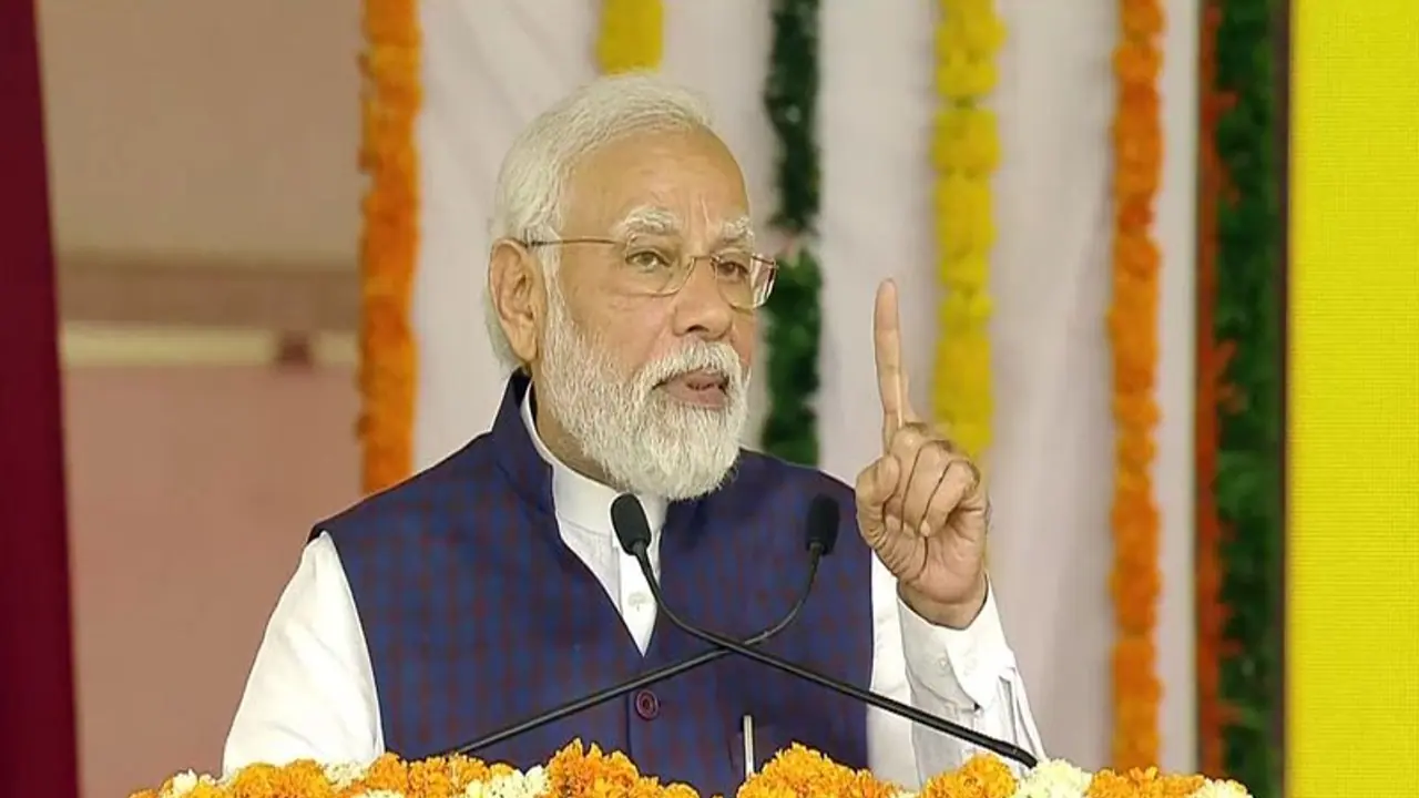 पुणे के सिंबायोसिस यूनिवर्सिटी में बोले PM मोदी, कोरोना और यूक्रेन संकट के समय दुनिया ने देखा भारत का सामर्थ्य पुणे के सिंबायोसिस यूनिवर्सिटी में बोले PM मोदी, कोरोना और यूक्रेन संकट के समय दुनिया ने देखा भारत का सामर्थ्य