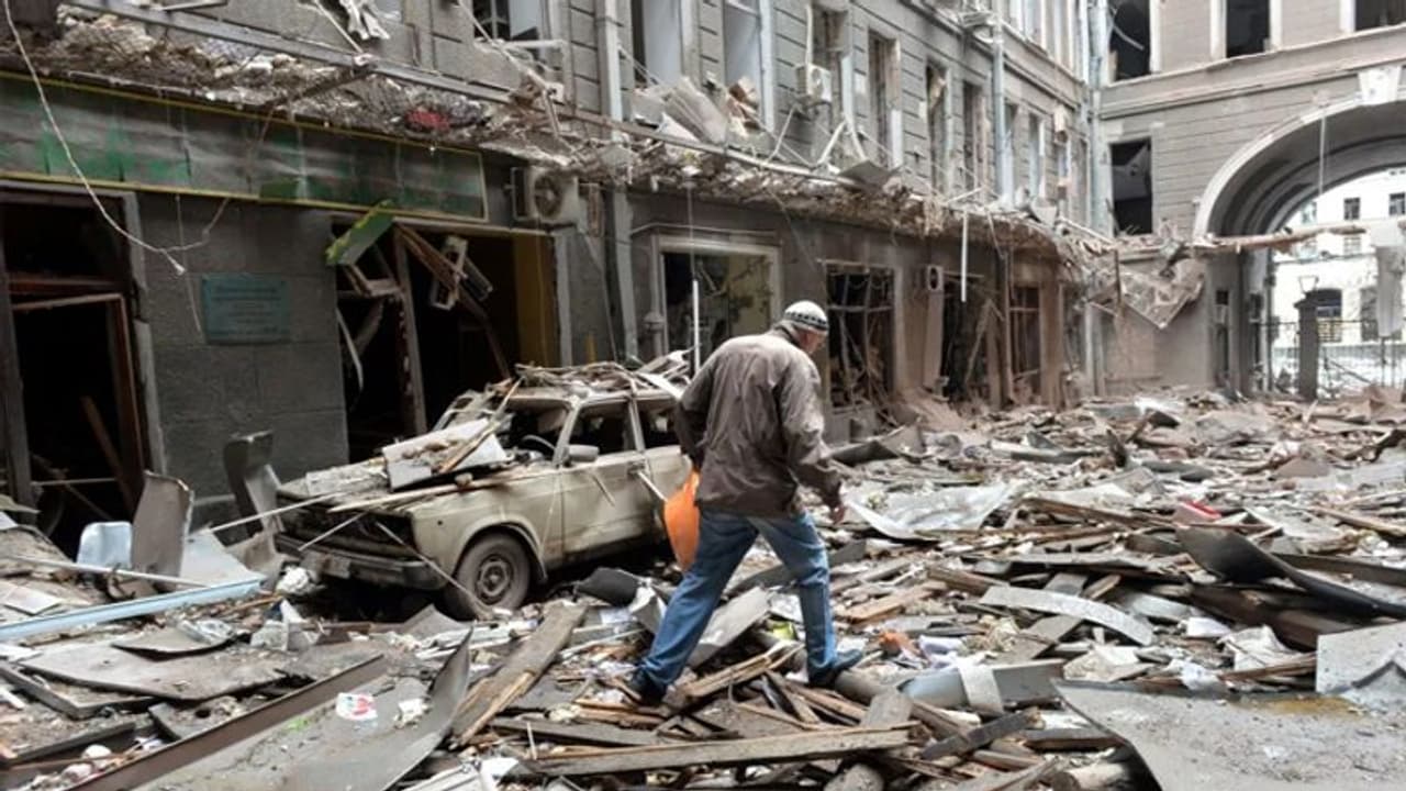 ಮುಂದುವರೆದ ರಷ್ಯಾ ರಣೋತ್ಸಾಹ... ಸ್ಮಶಾನವಾದ ಉಕ್ರೇನ್ ನಗರಗಳು ಮುಂದುವರೆದ ರಷ್ಯಾ ರಣೋತ್ಸಾಹ... ಸ್ಮಶಾನವಾದ ಉಕ್ರೇನ್ ನಗರಗಳು