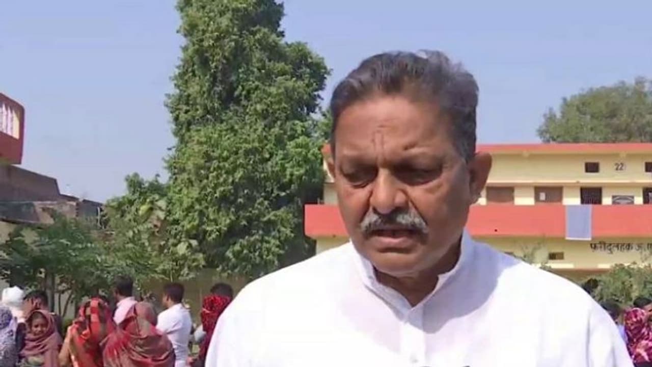 यूपी चुनाव: बसपा सांसद अफज़ल अंसारी का BJP पर हमला, कहा अपने कुकर्मों को छिपाने के लिए दूसरे पर लगाती है आरोप यूपी चुनाव: बसपा सांसद अफज़ल अंसारी का BJP पर हमला, कहा अपने कुकर्मों को छिपाने के लिए दूसरे पर लगाती है आरोप