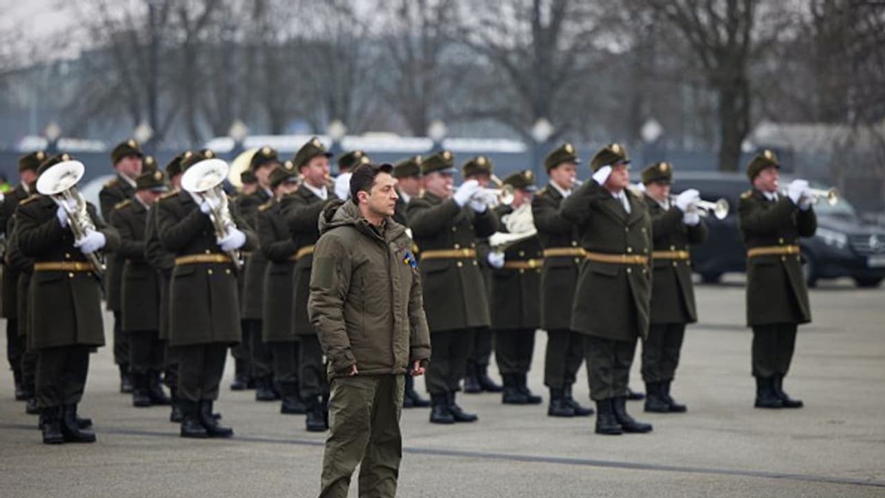 Russia Ukraine Crisis: ఉక్రెయిన్ల పోరాటం స్ఫూర్తిదాయకం: తైవాన్ విదేశాంగ మంత్రి Russia Ukraine Crisis: ఉక్రెయిన్ల పోరాటం స్ఫూర్తిదాయకం: తైవాన్ విదేశాంగ మంత్రి