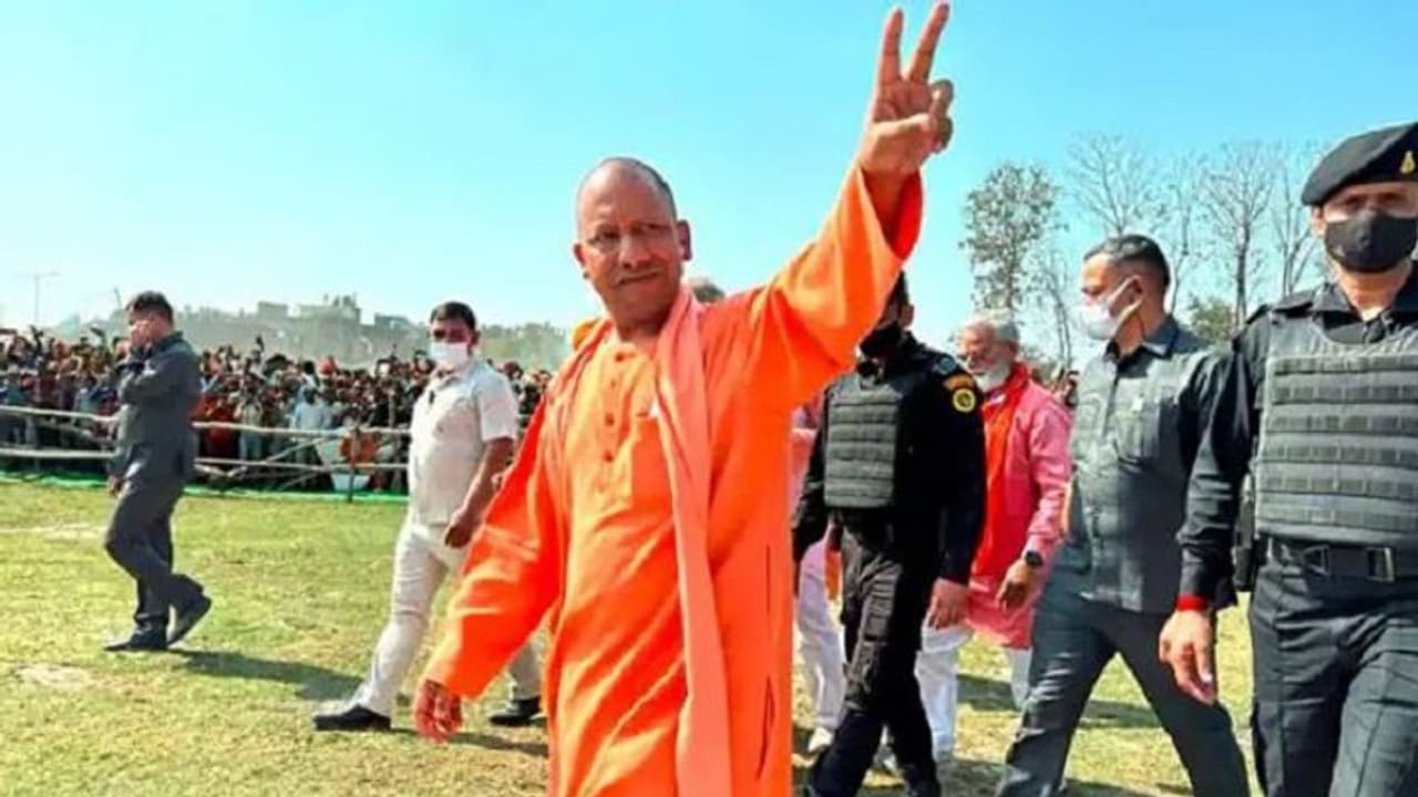 ವಿರೋಧಿ ಅಲೆ ಇದ್ದ ಹತ್ರಾಸ್, ಉನ್ನಾವ್, ಲಖೀಂಪುರ ಕ್ಷೇತ್ರಗಳಲ್ಲೂ ಬಿಜೆಪಿಗೆ ಭಾರೀ ಮುನ್ನಡೆ! ವಿರೋಧಿ ಅಲೆ ಇದ್ದ ಹತ್ರಾಸ್, ಉನ್ನಾವ್, ಲಖೀಂಪುರ ಕ್ಷೇತ್ರಗಳಲ್ಲೂ ಬಿಜೆಪಿಗೆ ಭಾರೀ ಮುನ್ನಡೆ!