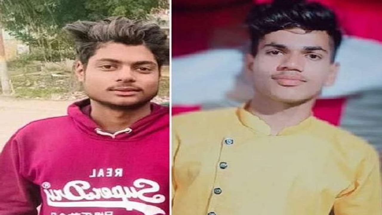 वलीमा में शामिल होने के गए 6 लोग हादसे का शिकार, डीसीएम से कार टकराने पर गई 4 की जान वलीमा में शामिल होने के गए 6 लोग हादसे का शिकार, डीसीएम से कार टकराने पर गई 4 की जान