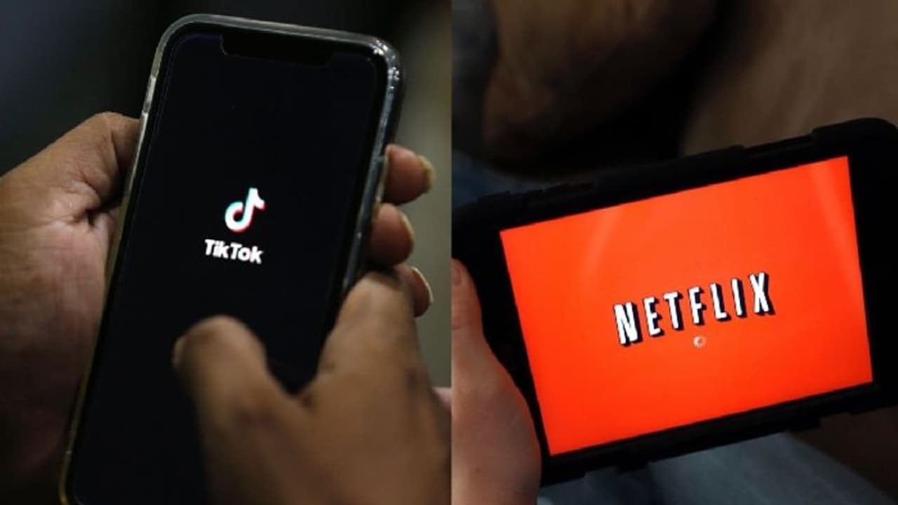 Netflix blocks services: రష్యాకు దెబ్బ మీద దెబ్బ.. ఆ సర్వీసులు కూడా బంద్..! Netflix blocks services: రష్యాకు దెబ్బ మీద దెబ్బ.. ఆ సర్వీసులు కూడా బంద్..!
