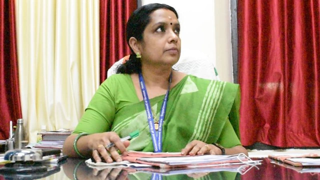 രവീന്ദ്രന് പട്ടയങ്ങളുടെ രണ്ടാംഘട്ട പരിശോധനകള് 14 ന് കളക്ട്രേറ്റില് രവീന്ദ്രന് പട്ടയങ്ങളുടെ രണ്ടാംഘട്ട പരിശോധനകള് 14 ന് കളക്ട്രേറ്റില്