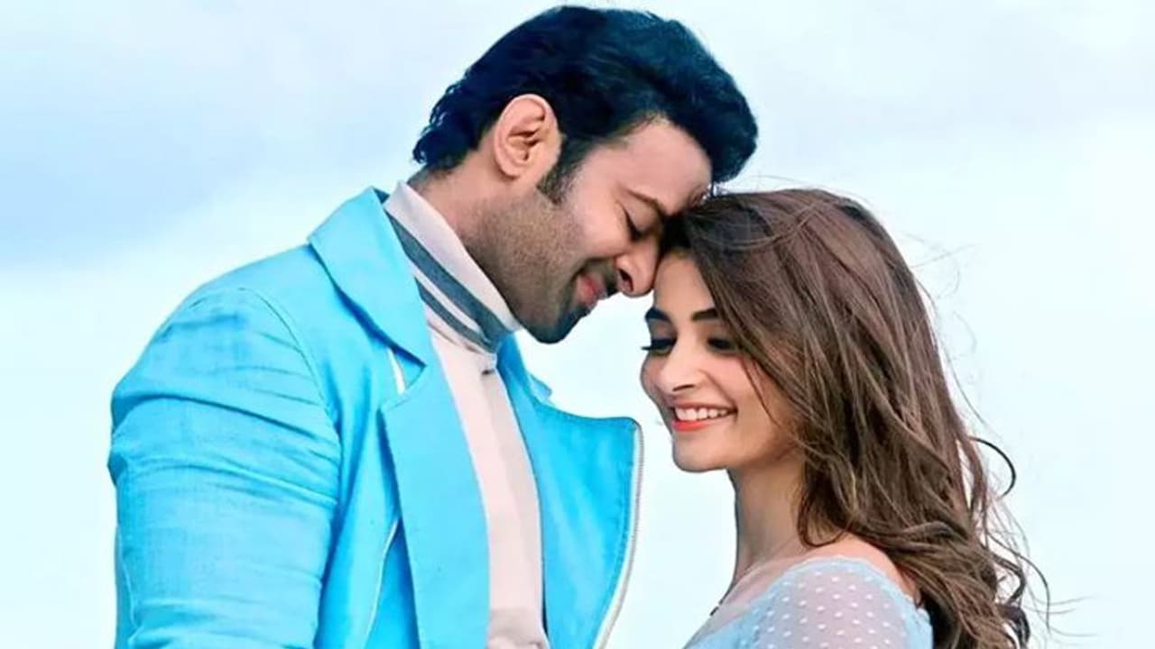 Box Office Collection: हिंदी में 'राधे श्याम' का नहीं चला जलवा, कमाए महज इतने करोड़ Box Office Collection: हिंदी में 'राधे श्याम' का नहीं चला जलवा, कमाए महज इतने करोड़