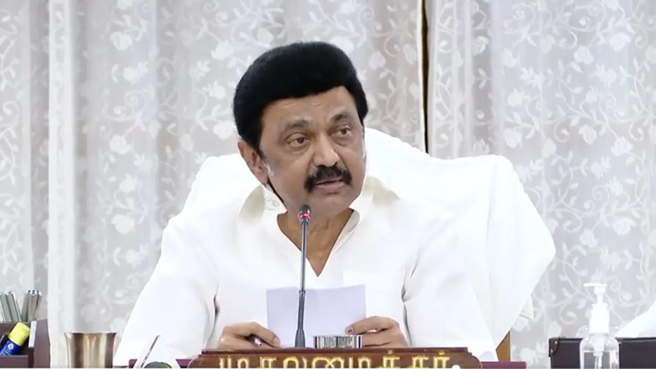 இந்த விஷயத்தில் செம்ம சூப்பர்ங்க.. ஸ்டாலின் அரசை தலையில் தூக்கிவைத்துக் கொண்டாடிய மத்திய அமைச்சர்.. இந்த விஷயத்தில் செம்ம சூப்பர்ங்க.. ஸ்டாலின் அரசை தலையில் தூக்கிவைத்துக் கொண்டாடிய மத்திய அமைச்சர்..