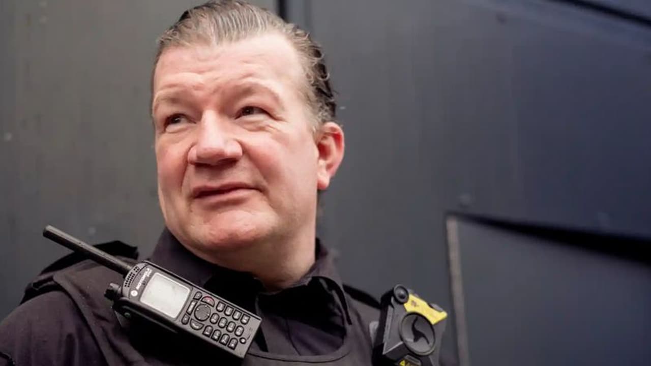 Jon Needham : ബലാല്സംഗ ഇരകളെ സഹായിക്കാന് ജീവിതം ഉഴിഞ്ഞുവെച്ച ഒരു പൊലീസുകാരന്! Jon Needham : ബലാല്സംഗ ഇരകളെ സഹായിക്കാന് ജീവിതം ഉഴിഞ്ഞുവെച്ച ഒരു പൊലീസുകാരന്!