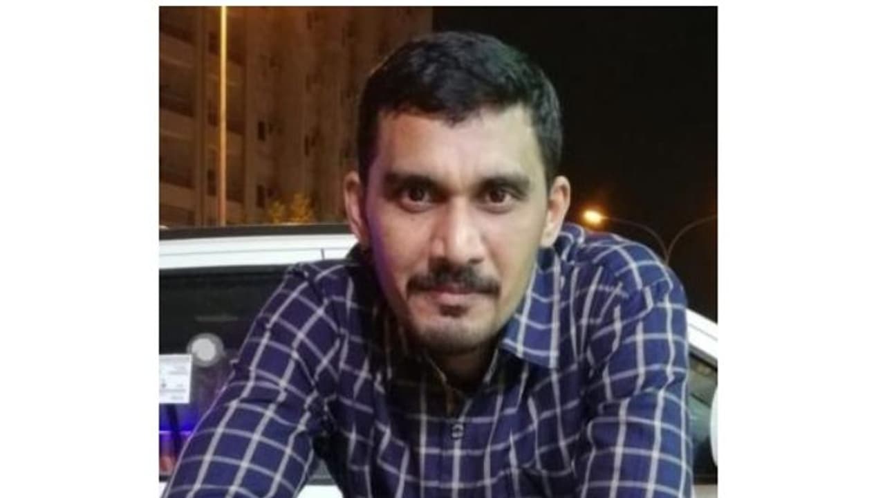 Expat Died: പ്രവാസി മലയാളി യുവാവ് ഹൃദയാഘാതം മൂലം മരിച്ചു Expat Died: പ്രവാസി മലയാളി യുവാവ് ഹൃദയാഘാതം മൂലം മരിച്ചു