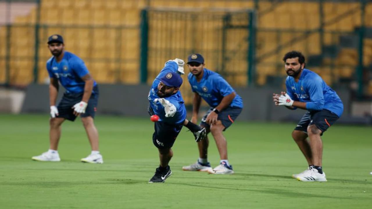 Ind Vs Sri Lanka 2nd Test: क्या विजयी प्लेइंग इलेवन के साथ उतरेंगे रोहित शर्मा?