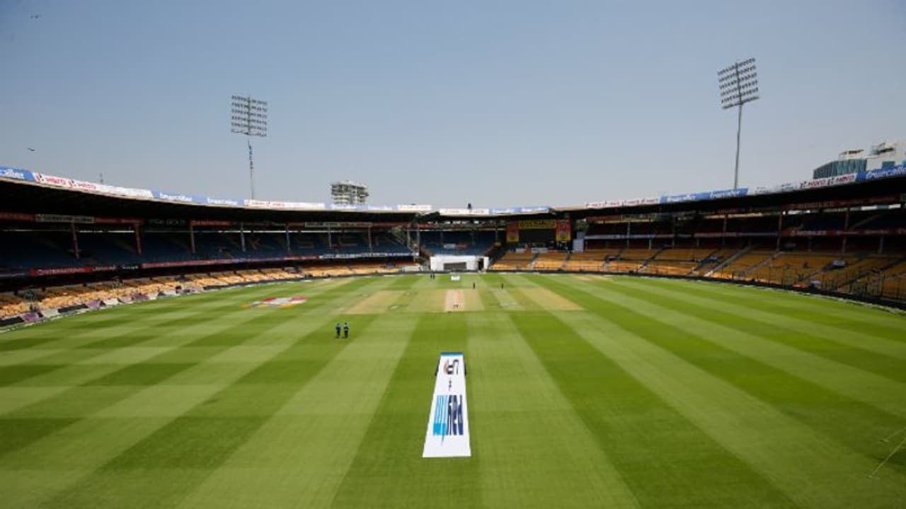 ಭಾರತ ದಕ್ಷಿಣ ಆಫ್ರಿಕಾ ಟಿ20, ಚಿನ್ನಸ್ವಾಮಿ ಸ್ಟೇಡಿಯಂ ಬಳಿ ಸಂಚಾರ ಮಾರ್ಗ ಬದಲಾವಣೆ! ಭಾರತ ದಕ್ಷಿಣ ಆಫ್ರಿಕಾ ಟಿ20, ಚಿನ್ನಸ್ವಾಮಿ ಸ್ಟೇಡಿಯಂ ಬಳಿ ಸಂಚಾರ ಮಾರ್ಗ ಬದಲಾವಣೆ!