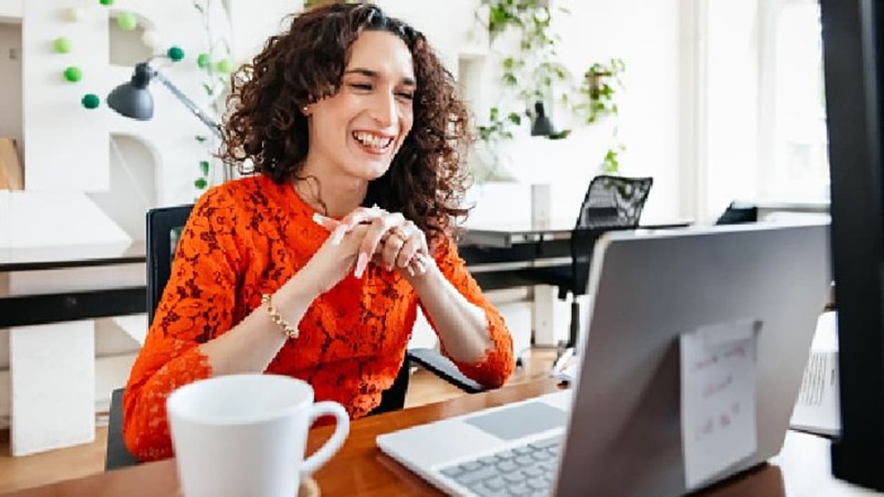 বৃহস্পতিবার এই রাশির জাতকরা পাবেন কর্মক্ষেত্রে সাফল্য, সেই তালিকায় রয়েছেন কি আপনি