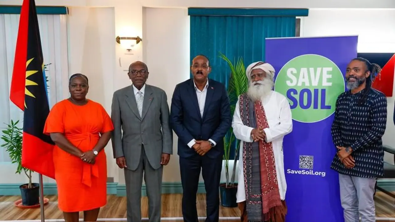 வரலாற்று தருணம் 4 கரீபியன் நாடுகள் மண் காப்போம் இயக்கத்துடன் புரிந்துணர்வு ஒப்பந்தம் வரலாற்று தருணம் 4 கரீபியன் நாடுகள் மண் காப்போம் இயக்கத்துடன் புரிந்துணர்வு ஒப்பந்தம்