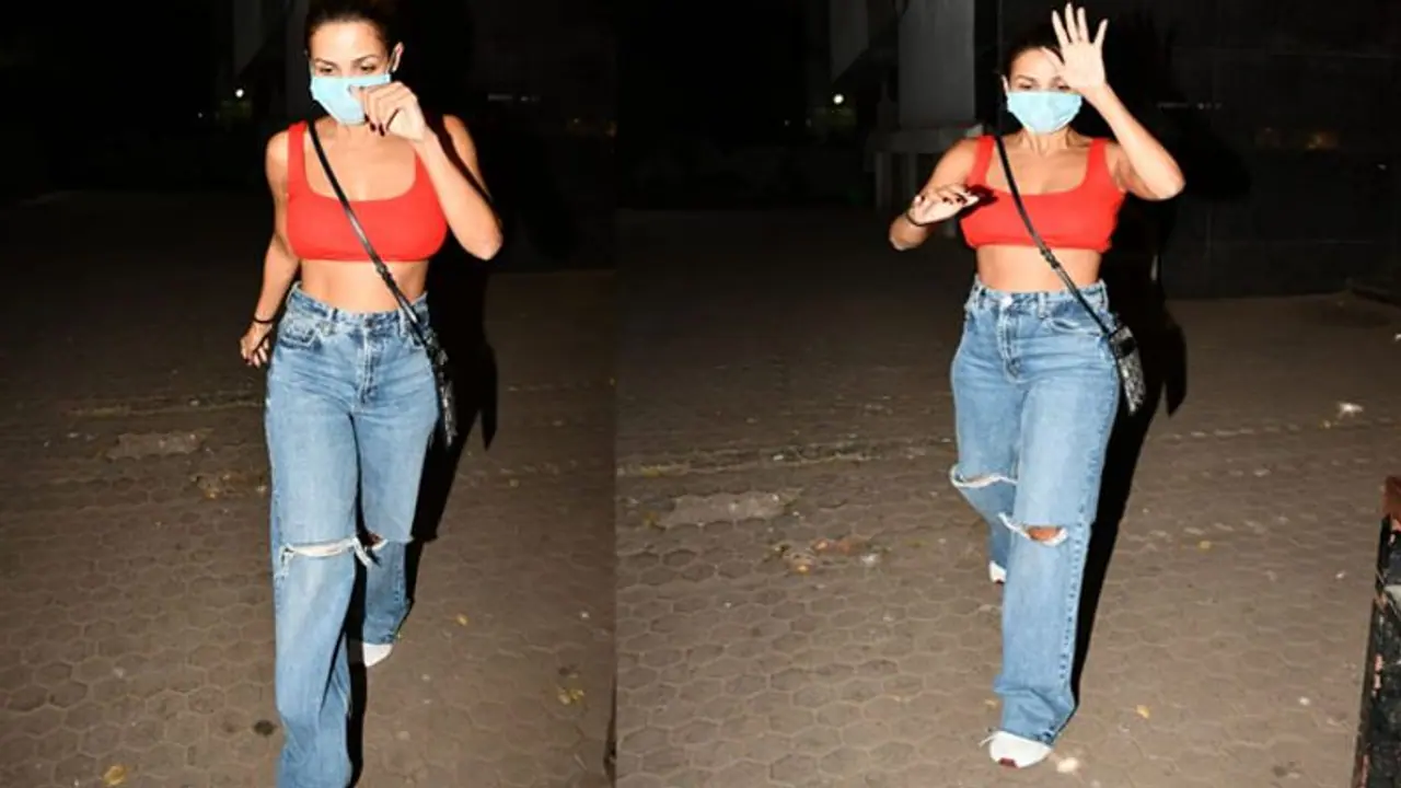 ಕಾರು ಅಪಘಾತ: ನಟಿ ಮಲೈಕಾ ಆರೋರಾ ಆಸ್ಪತ್ರೆಗೆ ದಾಖಲು ಕಾರು ಅಪಘಾತ: ನಟಿ ಮಲೈಕಾ ಆರೋರಾ ಆಸ್ಪತ್ರೆಗೆ ದಾಖಲು