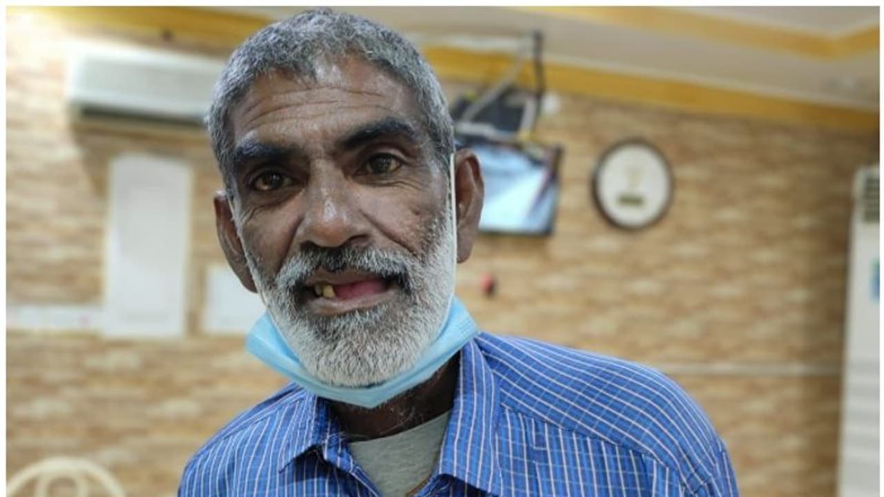 അർബുദ ബാധിതനായി റിയാദിലെ ആശുപത്രിയിൽ ചികിത്സയിലായിരുന്ന മലയാളി മരിച്ചു അർബുദ ബാധിതനായി റിയാദിലെ ആശുപത്രിയിൽ ചികിത്സയിലായിരുന്ന മലയാളി മരിച്ചു