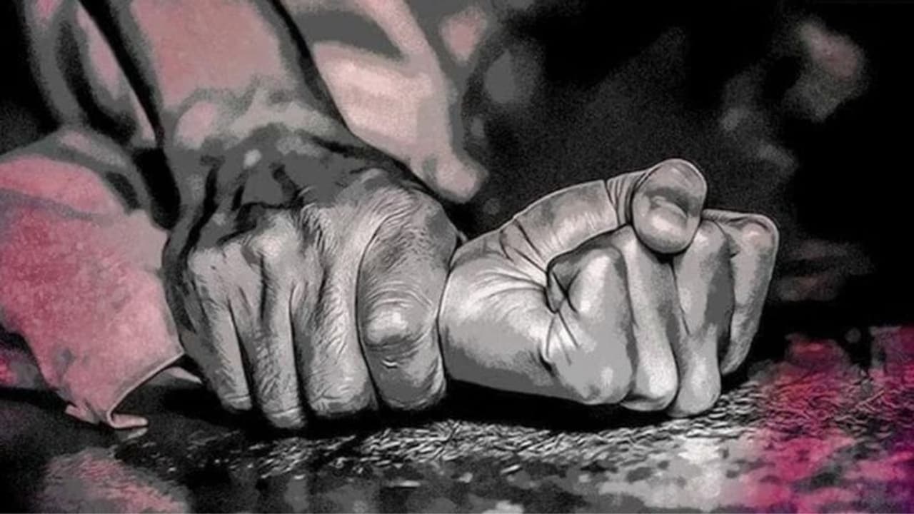 17 வயது சிறுமியை விடிய விடிய.. லாரி ஓட்டுநர் செய்த கொடூரம்.. கடைசியில் என்ன நடந்தது தெரியுமா ? 17 வயது சிறுமியை விடிய விடிய.. லாரி ஓட்டுநர் செய்த கொடூரம்.. கடைசியில் என்ன நடந்தது தெரியுமா ?