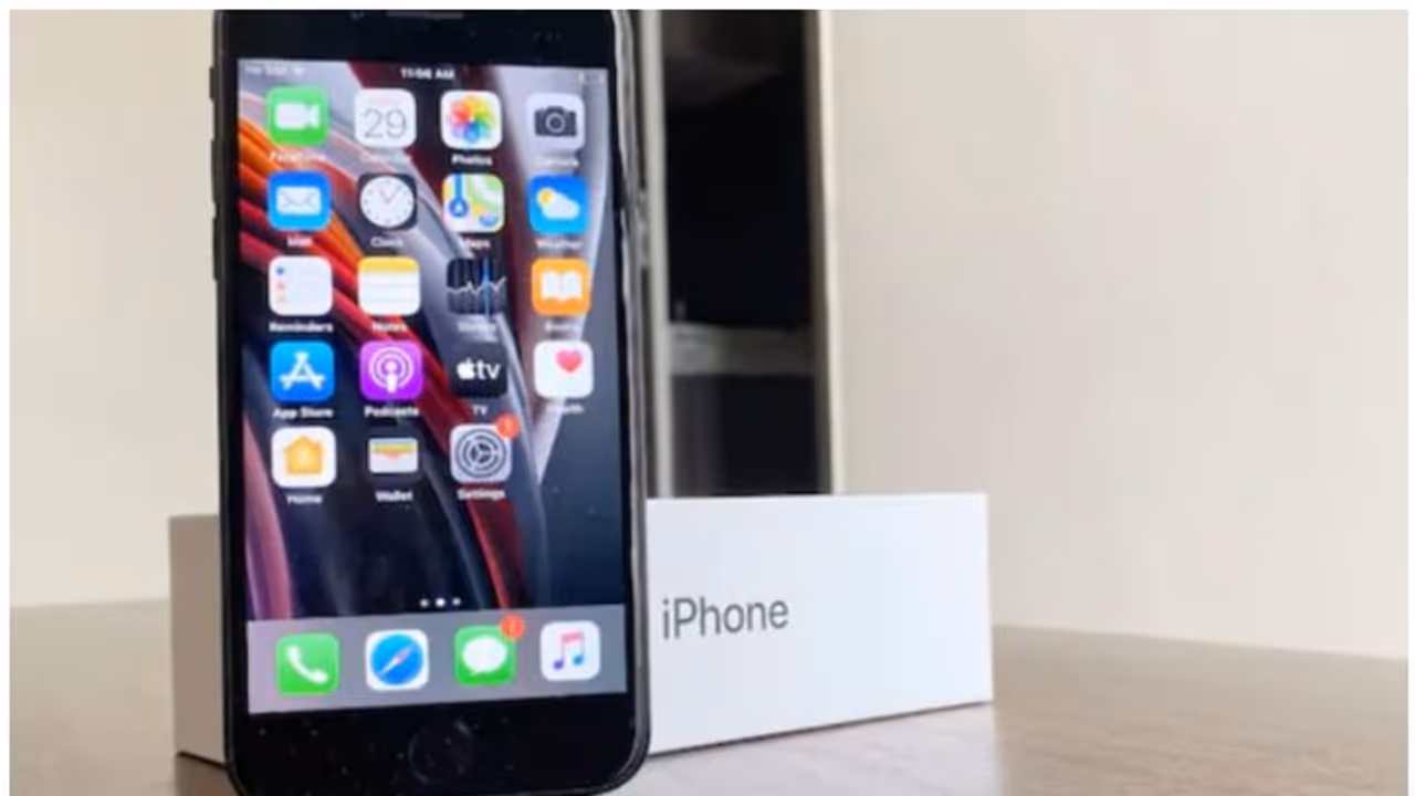 Flipkart Sale : ഫ്ളിപ്കാർട്ട് ബിഗ് സേവിംഗ്‌സ് ഡേ സെയില്‍; വൻ ഓഫറുകളുമായി ഐഫോണ്‍ എസ്ഇ, ഗൂഗിള്‍ പിക്‌സല്‍ 4 എ