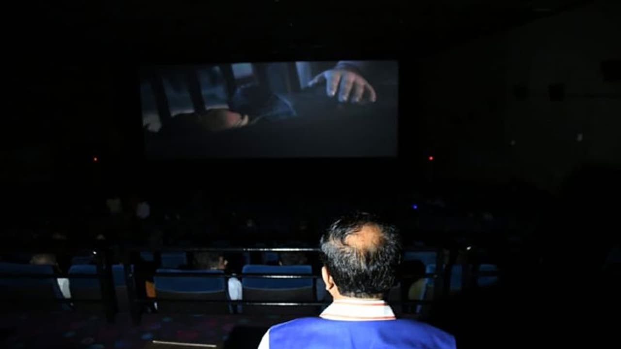 The Kashmir Files को दिल्ली में टैक्स फ्री करने पर केजरीवाल ने कही ऐसी बात कि सोशल मीडिया पर होने लगे ट्रोल The Kashmir Files को दिल्ली में टैक्स फ्री करने पर केजरीवाल ने कही ऐसी बात कि सोशल मीडिया पर होने लगे ट्रोल