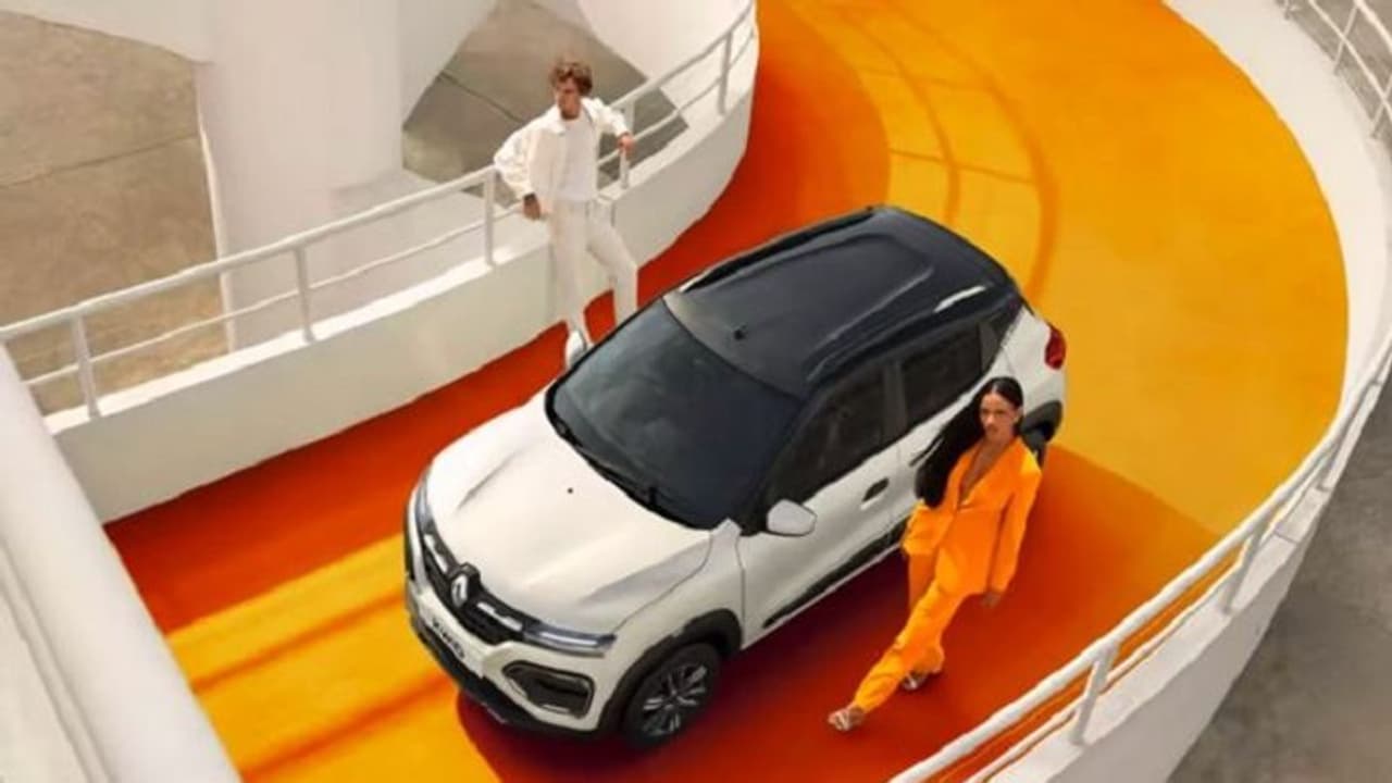 ఫస్ట్ ఇన్ క్లాస్ ఫీచర్లతో రెనాల్ట్ లేటెస్ట్ క్విడ్.. అదిరిపోయే మైలేజ్, కళ్ళుచెదిరే ధర.. ఫస్ట్ ఇన్ క్లాస్ ఫీచర్లతో రెనాల్ట్ లేటెస్ట్ క్విడ్.. అదిరిపోయే మైలేజ్, కళ్ళుచెదిరే ధర..