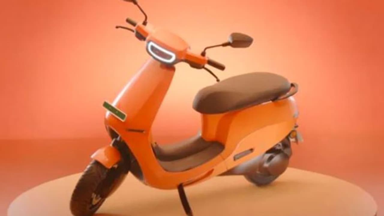 ಓಲಾ ಸ್ಕೂಟರ್ನಲ್ಲಿ ಸ್ವಯಂಚಾಲಿತ ರಿವರ್ಸ್ ಮೋಡ್ ಸಮಸ್ಯೆ ವರದಿ