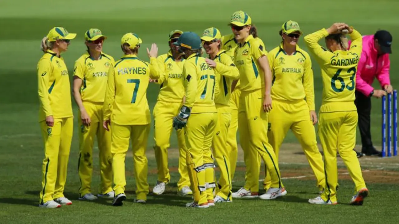 பெத் மூனி அபார பேட்டிங்.. முதல் டி20 போட்டியில் இந்திய மகளிர் அணியை வீழ்த்தி ஆஸ்திரேலிய மகளிர் அணி அபார வெற்றி